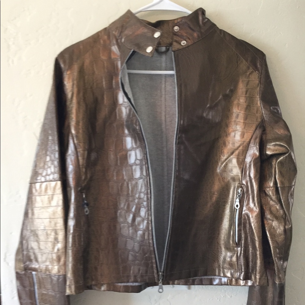 Metallic Gold Jacket - Picture 1 of 4